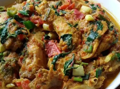 Resep Membuat Ayam Woku Manado Pedas Yang Paling Enak