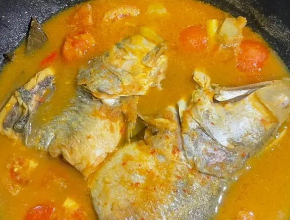 Resep Bumbu Asam Pedas Kepala Ikan